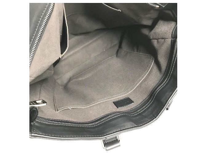 Borsa a tracolla Louis Vuitton Damier Infini Tadao PM - vista 17