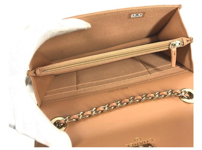 Portafoglio con catena Chanel AP4184 Light Brown - vista 12