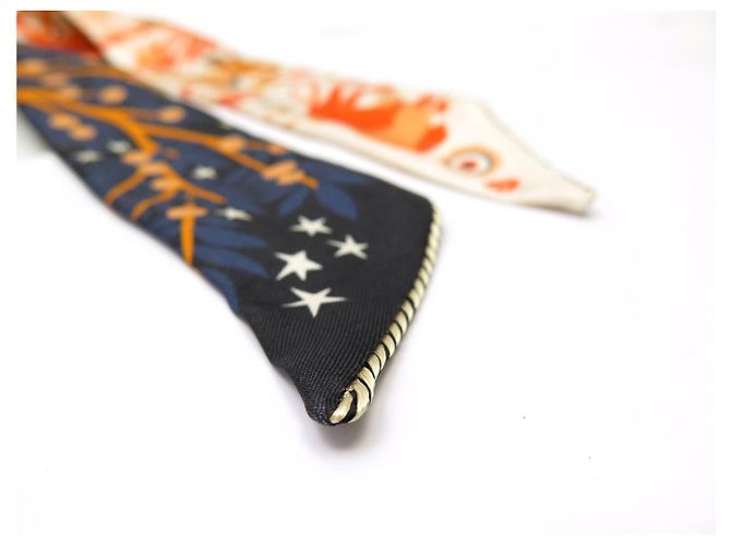 Hermès NEUER HERMES TWILLY SCHAL H853702S SOUS LE CHARME D'ORPHEE BAGUETTE SCARF - Ansicht 6