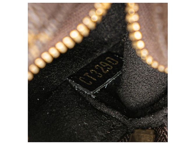 Louis Vuitton Portemonnaie Cube Pouch M80231 - vista 8