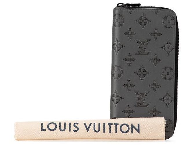 Louis Vuitton Zippy Wallet Vertical Monogram Shadow - vue 9