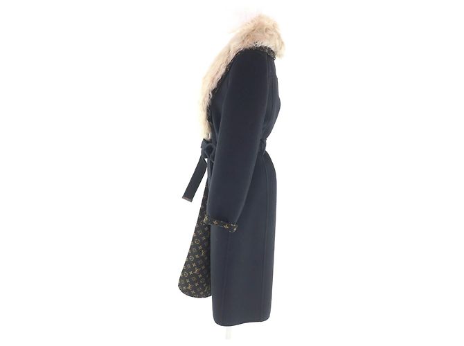 Louis Vuitton Wool Coat - view 2