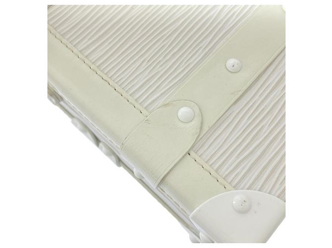 Borsa a tracolla Louis Vuitton Petite Malle in pelle di vitello Epi - vista 4