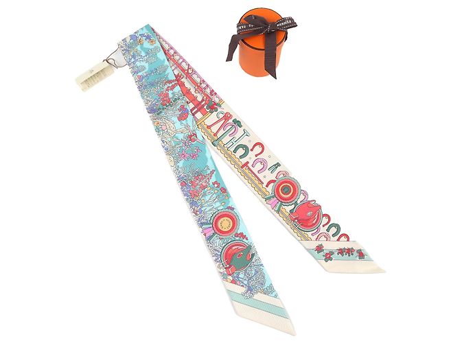 Hermès Twilly Pit Stop Silk Scarf - view 2