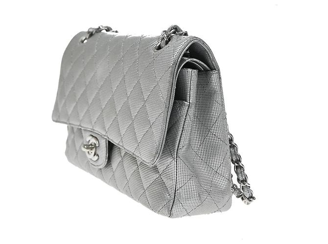 Chanel Classic Timeless Double Flap Pixel Effect Quilted Calfskin Medium - Ansicht 3