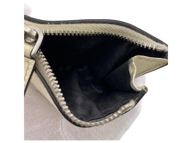 Carteira bi-fold em couro Prada 2ML049 com placa Triangle - vista 10
