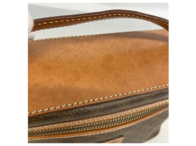 Céline Bolsa Vanity Celine Castanha - vista 6
