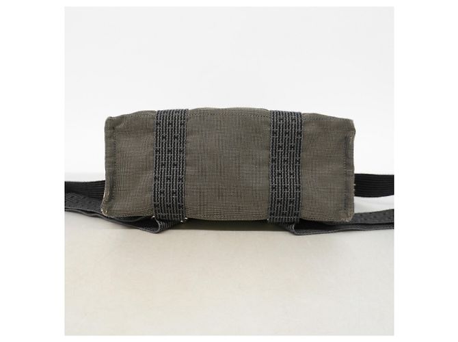 Hermès Mochila de nailon gris para mujer Hermes - vista 3