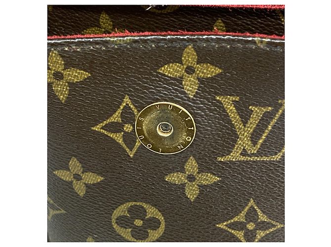 Sac à épaule Louis Vuitton Monogram Vivacite GM - vue 10