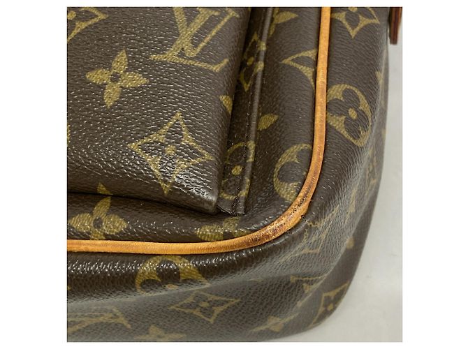 Sac à épaule Louis Vuitton Monogram Vivacite GM - vue 6