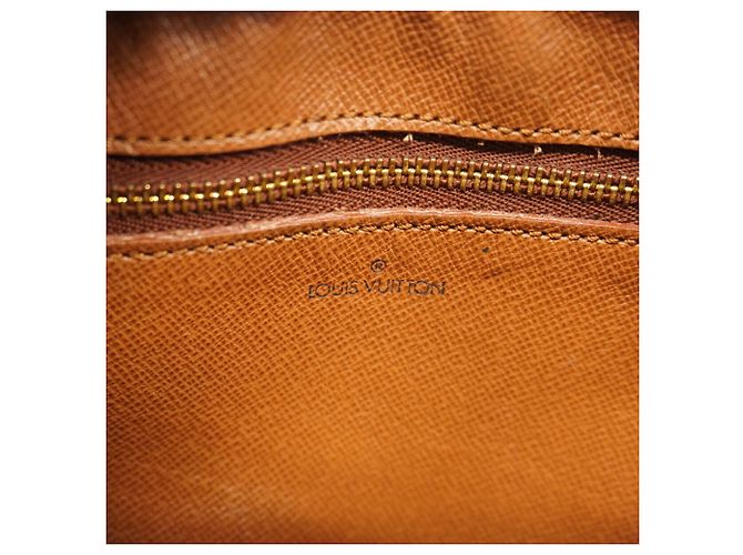 Bolsa de Ombro Louis Vuitton Monogram Jeune Fille PM - vista 5