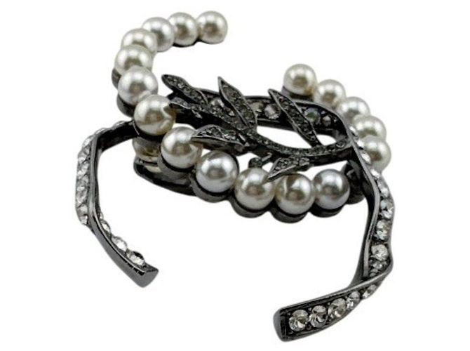 Brincos de pressão Chanel Silver Leaf - vista 3