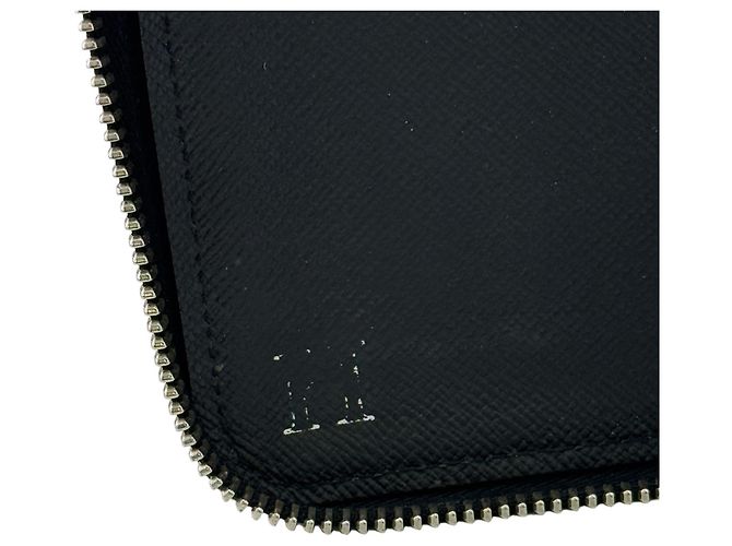 Zippy Carteira Longa Louis Vuitton em Couro Epi - vista 10