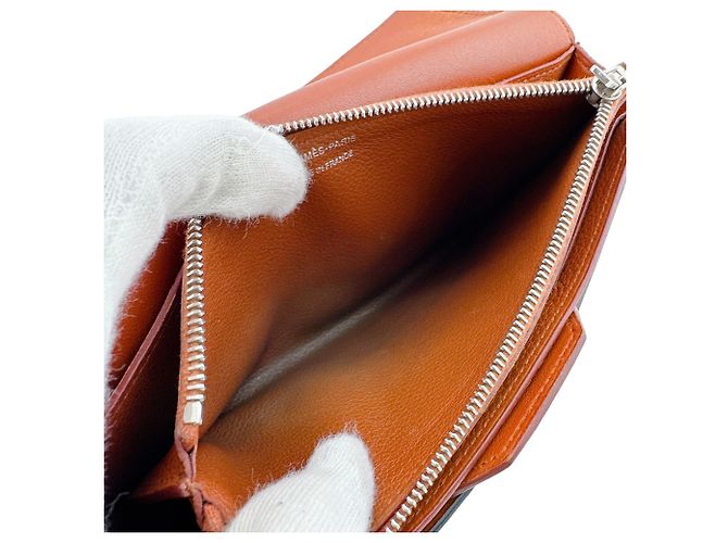 Hermès Carteira longa Hermes em couro castanho - vista 11