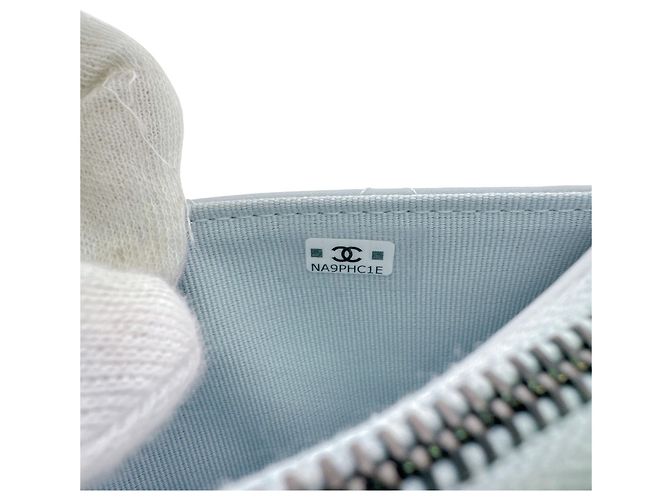 Chanel Matelassé Münzbeutel aus blauem Leder - Ansicht 10