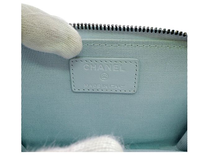 Chanel Matelassé Münzbeutel aus blauem Leder - Ansicht 9