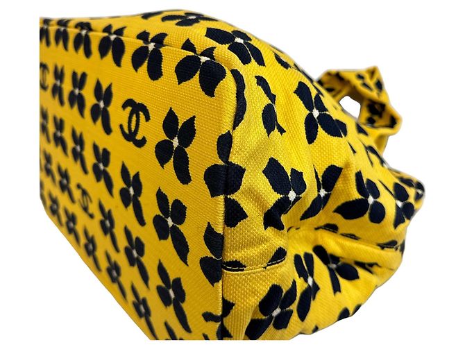 Bolso Chanel Coco Mark Flower Canvas - vista 3