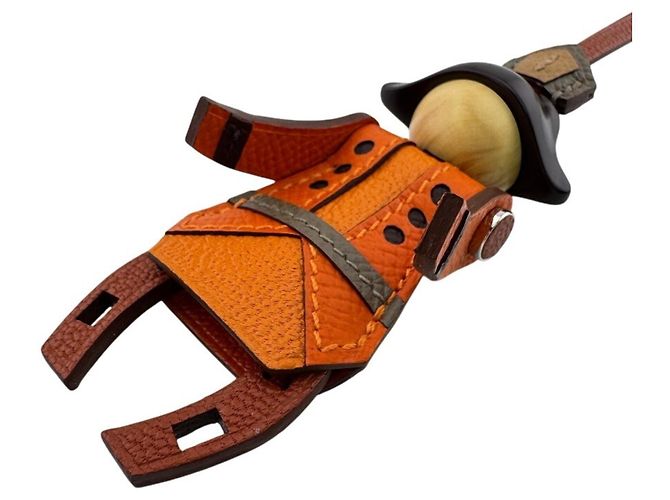 Hermès Charm Hermes Fireworks in pelle Epsom Orange - vista 4