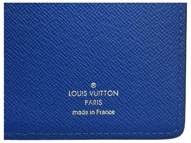 Louis Vuitton Portefeuille Brazza Taiga Long Wallet - vista 15