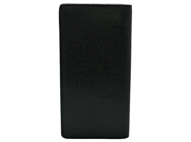Louis Vuitton Portefeuille Brazza Taiga Long Wallet - vista 2