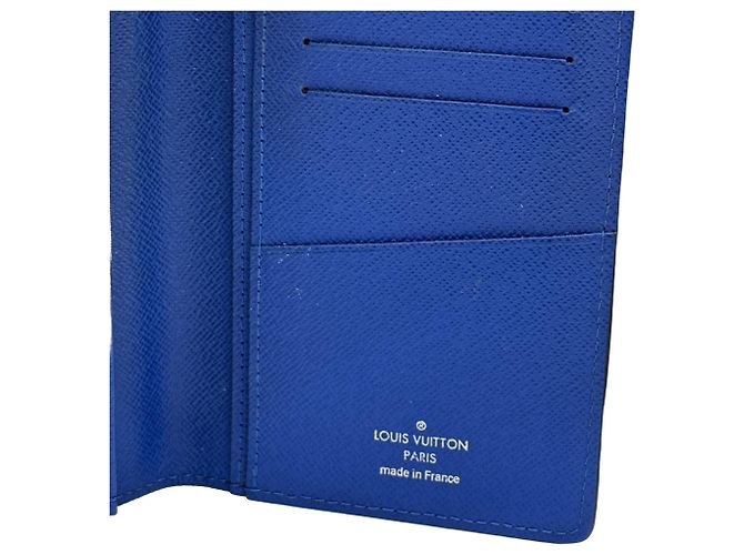 Louis Vuitton Portefeuille Brazza Taiga Long Wallet - vista 7