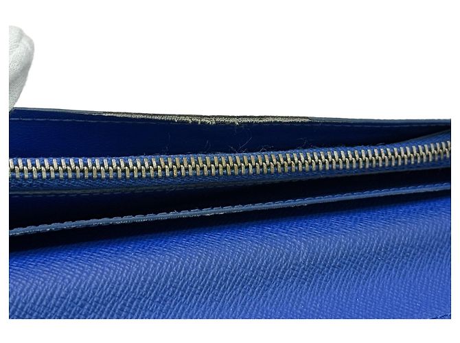 Louis Vuitton Portefeuille Brazza Taiga Long Wallet - vista 9