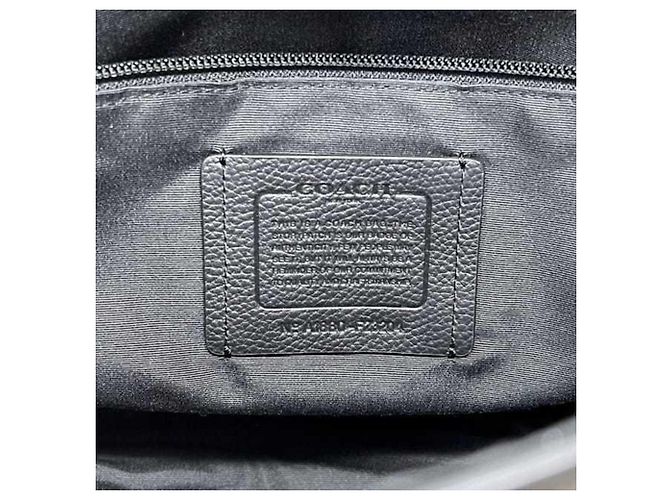 Sac bandoulière en cuir Coach Hudson - vue 5