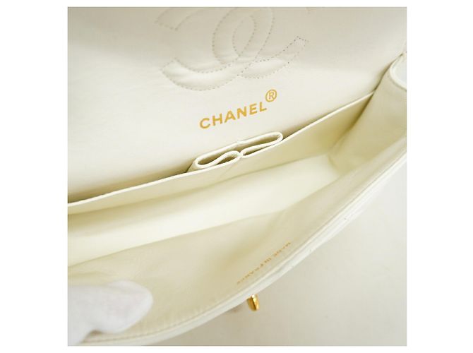 Chanel Matelassé Schultertasche - Ansicht 4