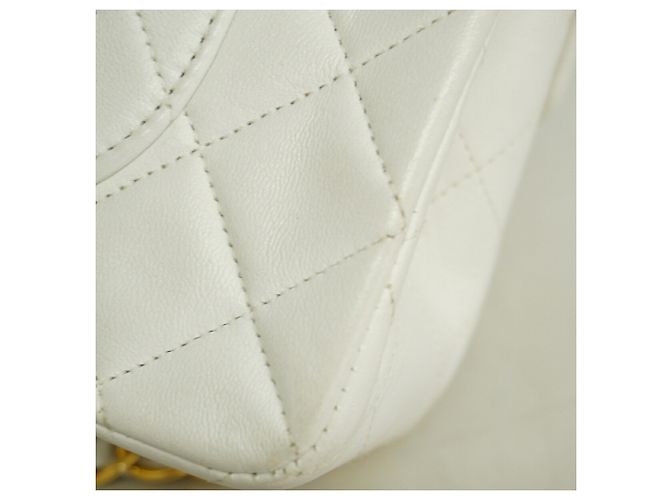 Chanel Matelassé Schultertasche - Ansicht 7