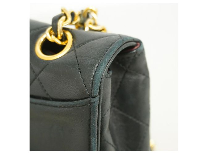 Bolsa de Ombro Chanel Matelassé - vista 8