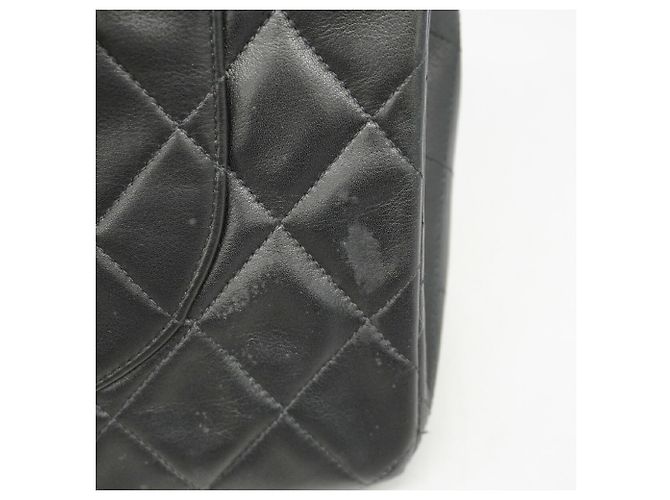 Chanel Schultertasche aus schwarzem Lammleder - Ansicht 7