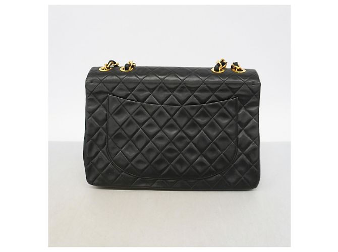 Chanel Schultertasche aus schwarzem Lammleder - Ansicht 9