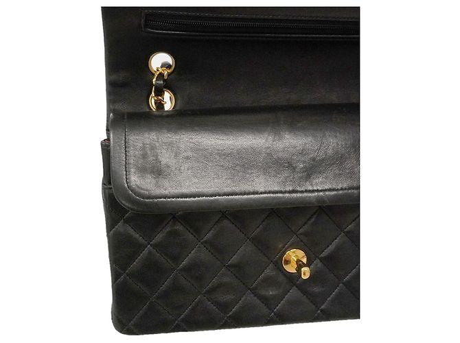 Bolsa de Ombro Chanel Matelassé - vista 12