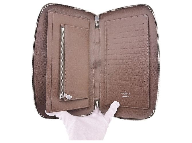 Organizer Portafoglio lungo Louis Vuitton Taiga - vista 6
