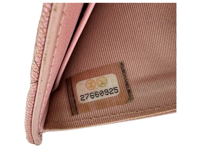 Portafoglio tri-fold Chanel in pelle caviar matelassé rosa - vista 12
