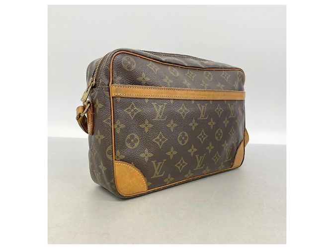 Borsa a tracolla Louis Vuitton Monogram Trocadero 30 - vista 2