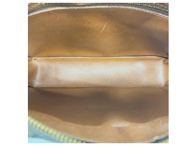 Borsa a tracolla Louis Vuitton Monogram Trocadero 30 - vista 4