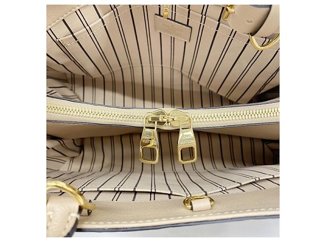 Bolso Louis Vuitton Monogram Empreinte Montaigne MM - vista 4