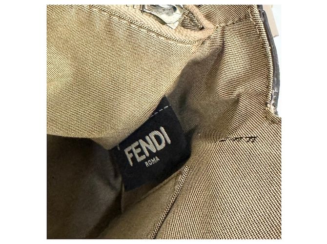 Sac à main en cuir Fendi By The Way Medium - vue 13
