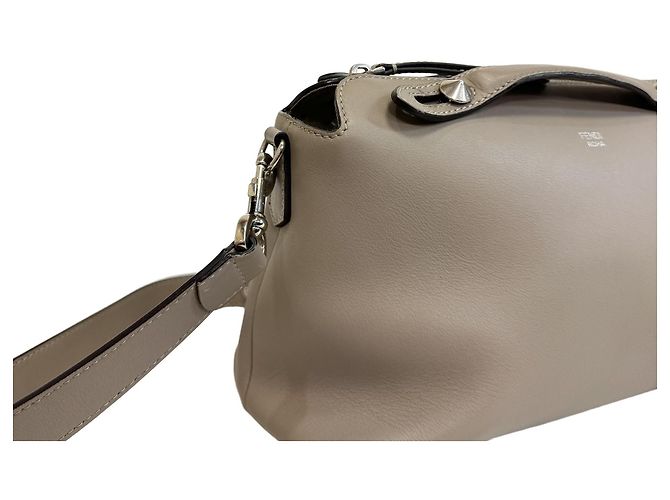 Sac à main en cuir Fendi By The Way Medium - vue 6