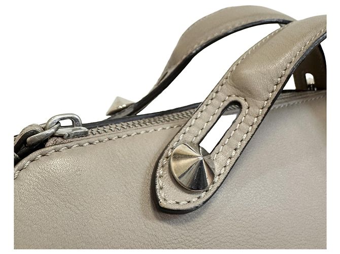 Sac à main en cuir Fendi By The Way Medium - vue 9
