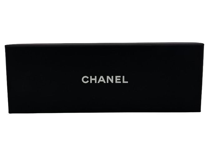 Scrunchie com fita Camélia Chanel - vista 10