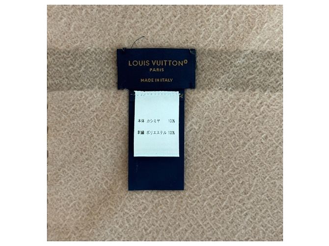 Louis Vuitton Beige Cashmere Stole - view 7