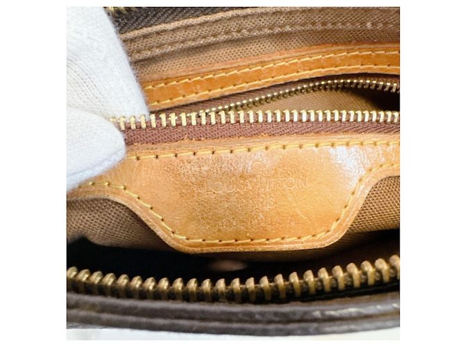 Borsa a tracolla Louis Vuitton Trotteur M51240 Monogram Canvas - vista 10