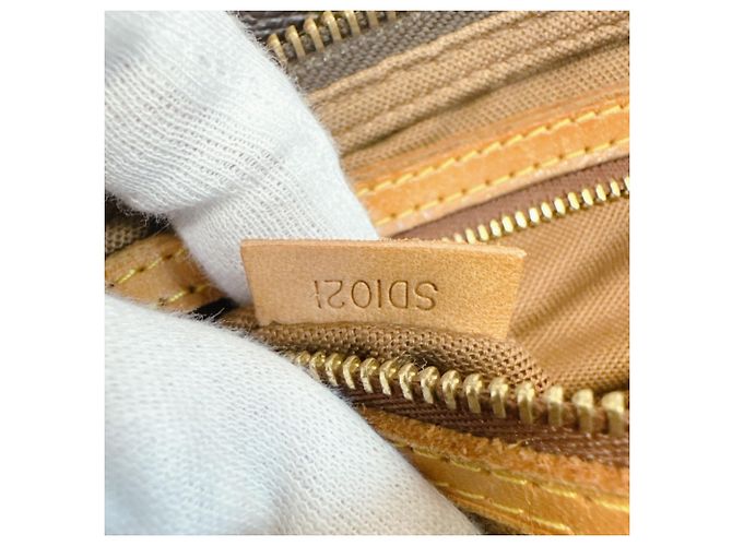 Borsa a tracolla Louis Vuitton Trotteur M51240 Monogram Canvas - vista 11