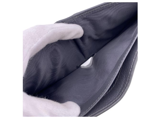 Portafoglio bi-fold Gucci Gray GG Supreme - vista 6