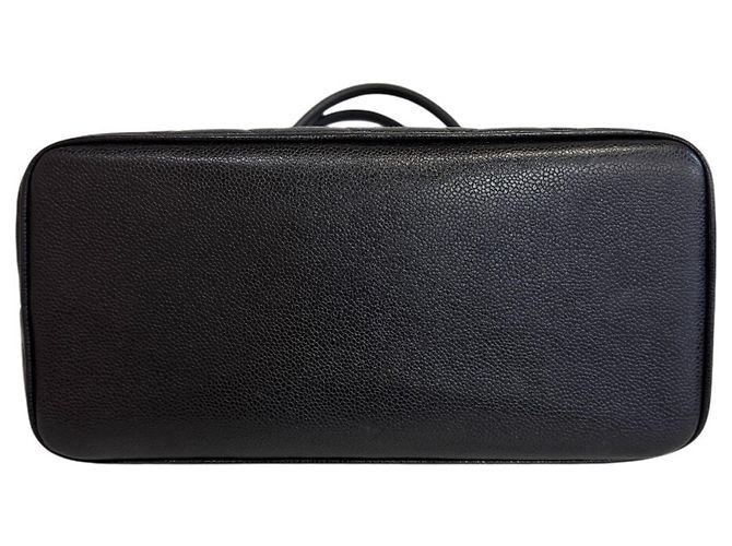 Borsa a mano Chanel Reissue Tote in pelle Caviar - vista 5