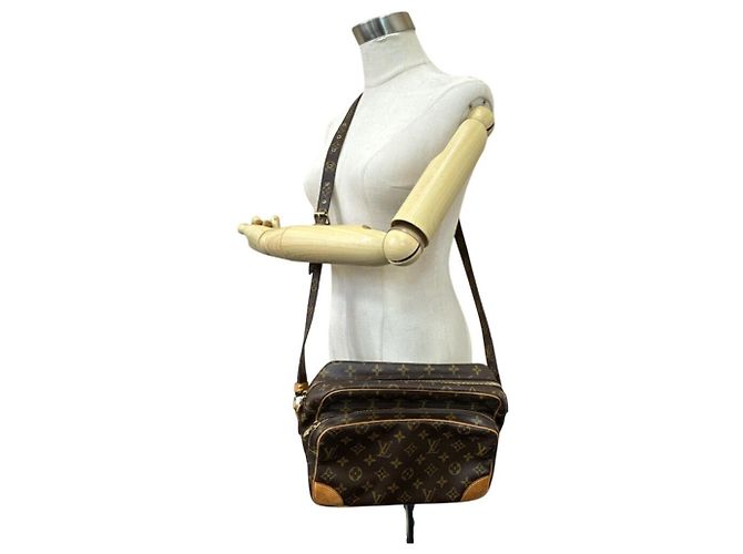 Bolso de hombro Louis Vuitton Nile Monogram - vista 13