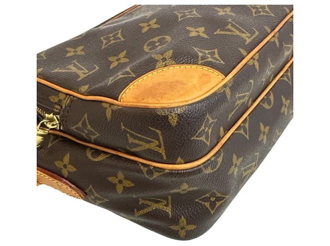 Bolso de hombro Louis Vuitton Nile Monogram - vista 4