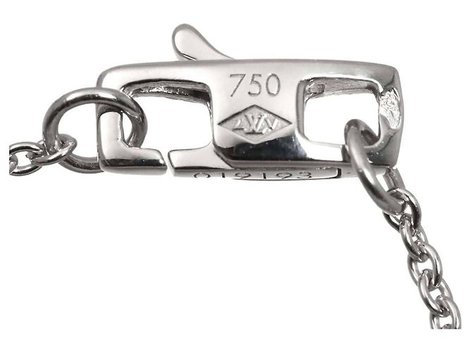 Colar com Pendente Empreinte Louis Vuitton em Ouro Branco 18K - vista 5